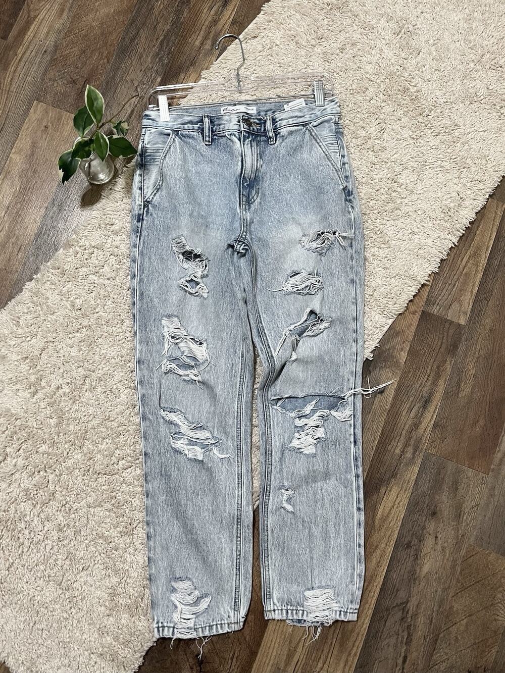 Kancan Size 26 Light Marble Wash Distressed High-Rise Boyfriend Jeans
